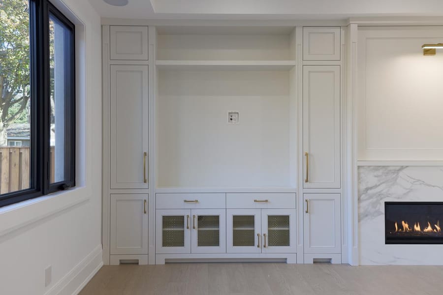 Fine Finishes & Specialty Work